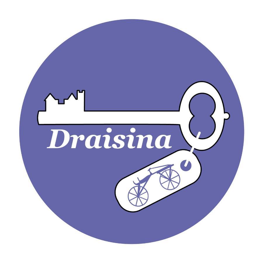 Draisina Bike Apartments Uno Oleggio Castello Zewnętrze zdjęcie