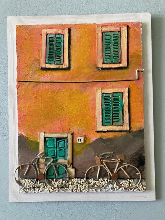 Draisina Bike Apartments Uno Oleggio Castello Zewnętrze zdjęcie