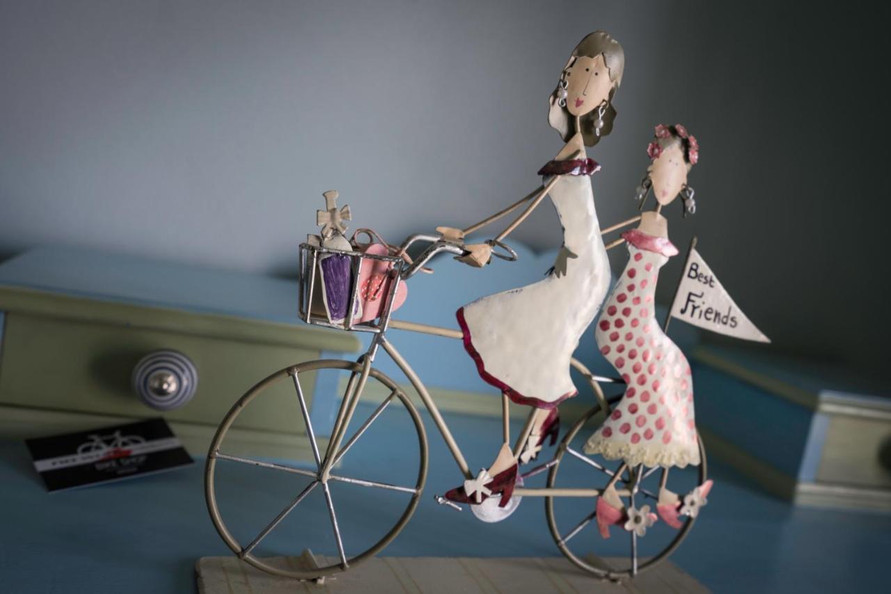 Draisina Bike Apartments Uno Oleggio Castello Zewnętrze zdjęcie